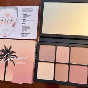 NWT- Smashbox Cali Contour Palette - Peach, Pink & Cream Shades